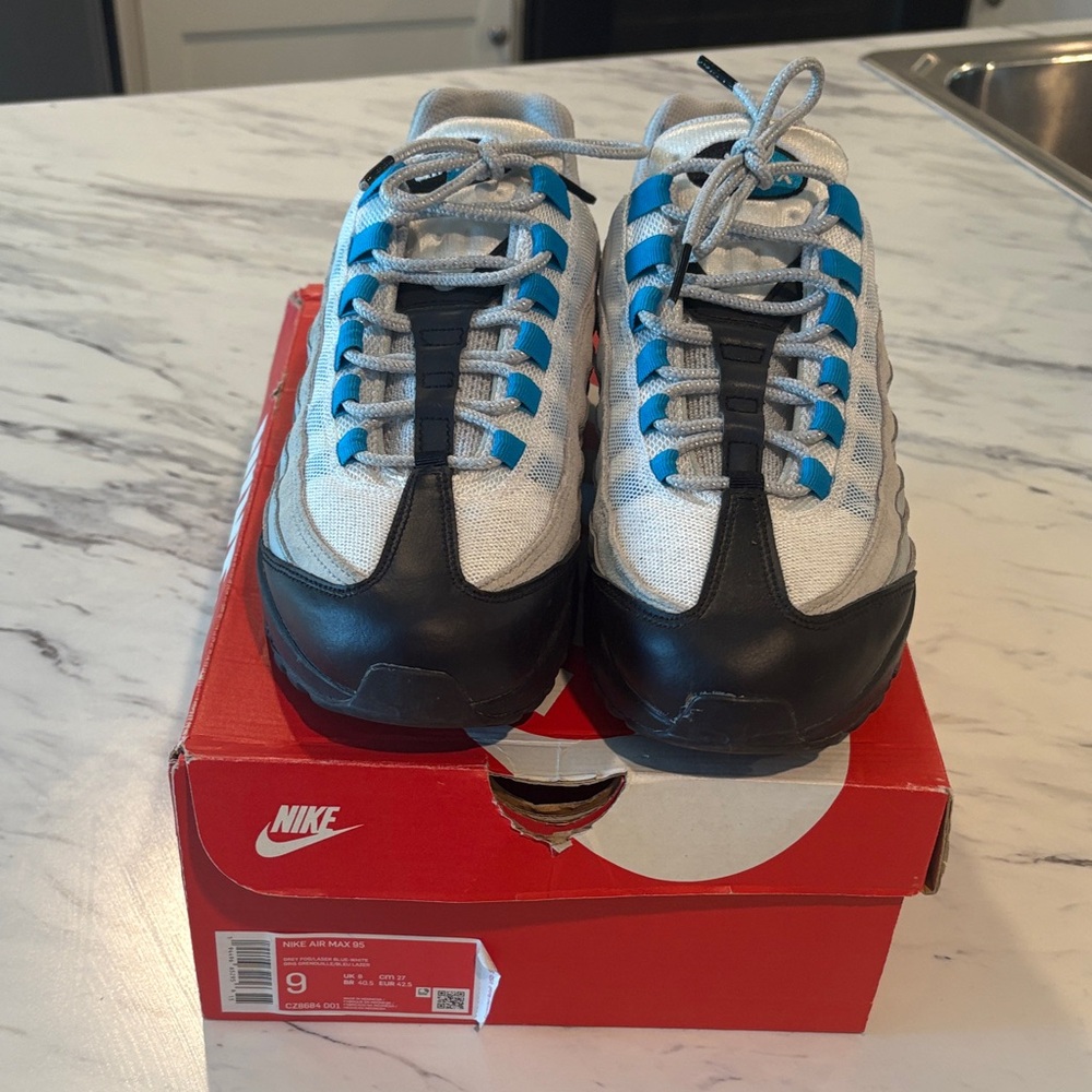 Nike Air Max 95 in White, Black, and Blue